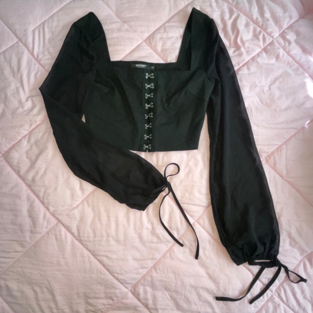 Black Corset Style Top w/ Puff Sleeves & Ribbon Detail